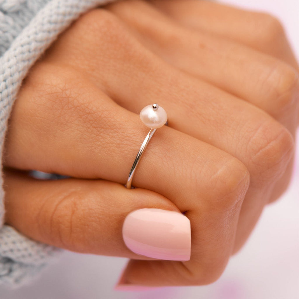 Bitty Pearl Ring