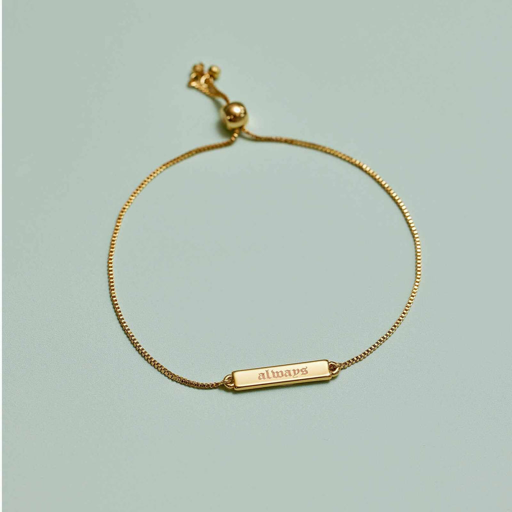 Engravable Double-Sided Bar Bracelet