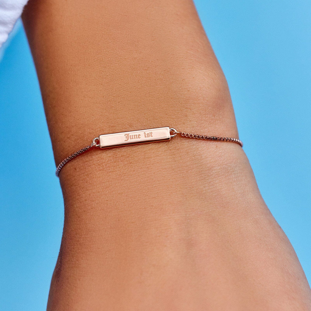 Engravable Double-Sided Bar Bracelet