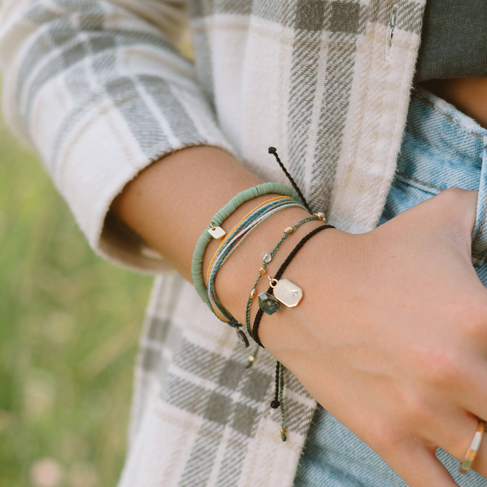 Heishi Disc & Metal Bead Stretch Bracelet