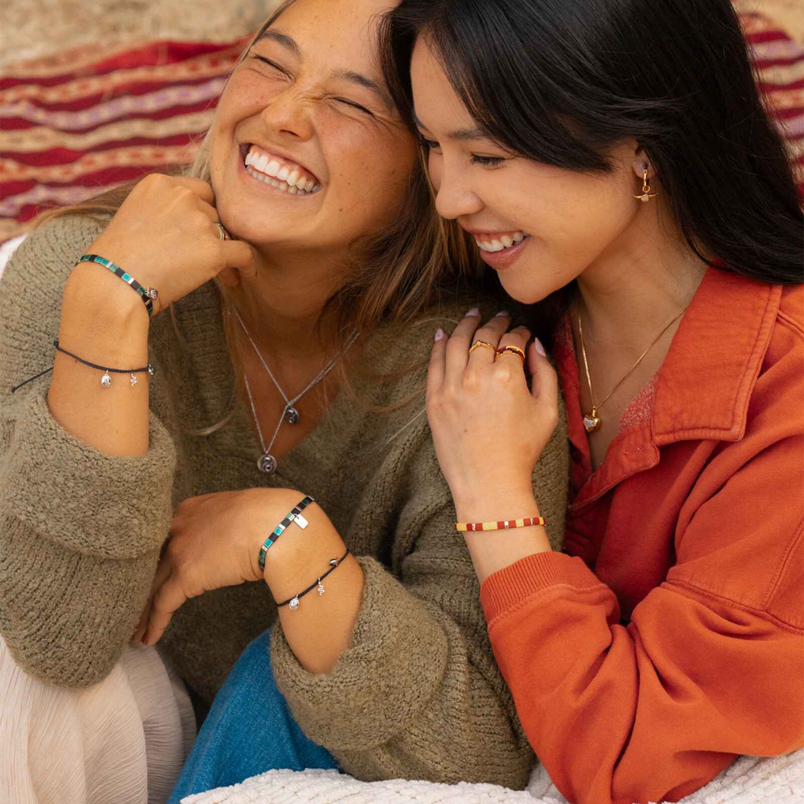 Gryffindor™ Tile Bead Stretch Bracelet