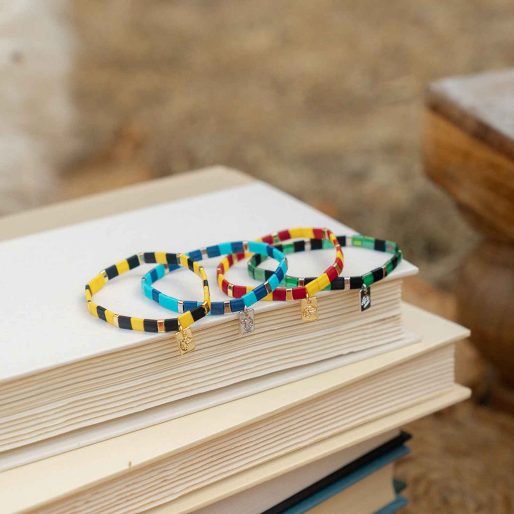 Gryffindor™ Tile Bead Stretch Bracelet