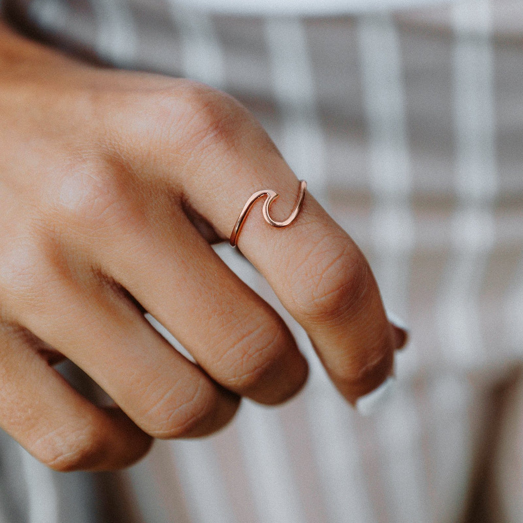 Rose Gold Wave Ring
