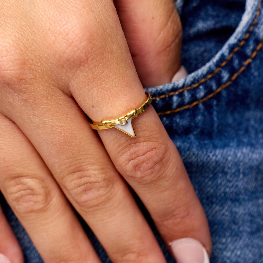 Gold Stone Shark Tooth Ring