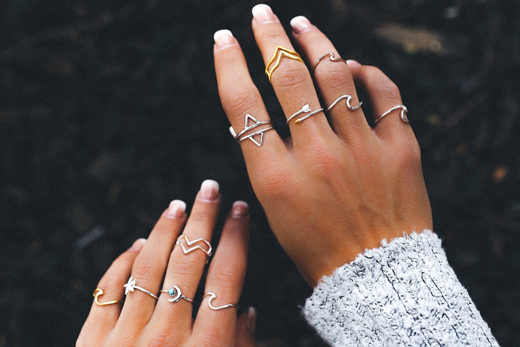 Double Arrow Ring