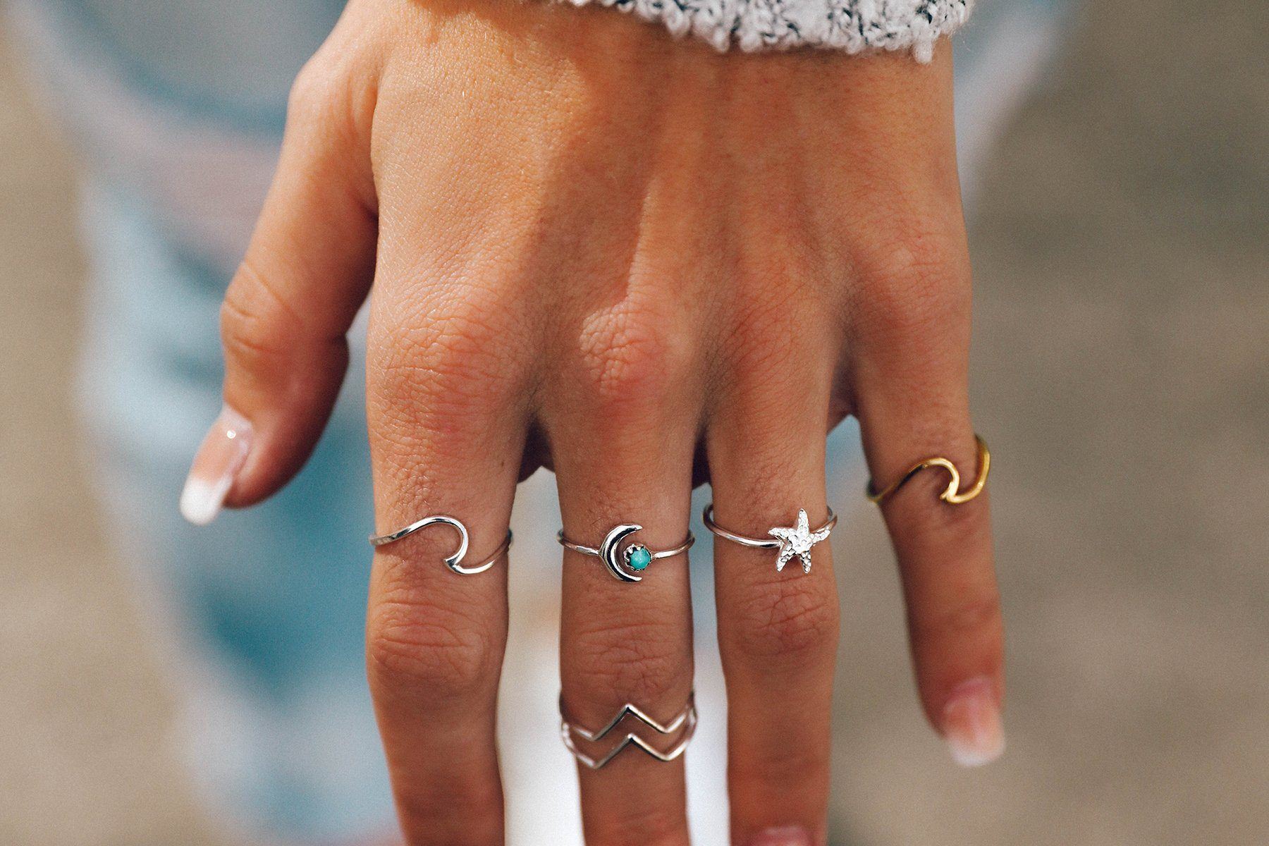 Double Arrow Ring
